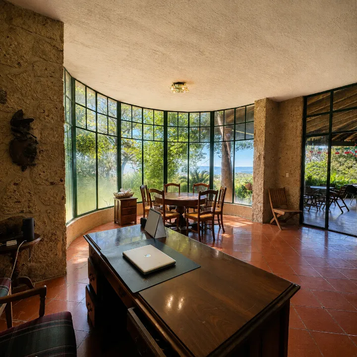 Casa en venta en De La Alegria, El Centinela, Zapopan