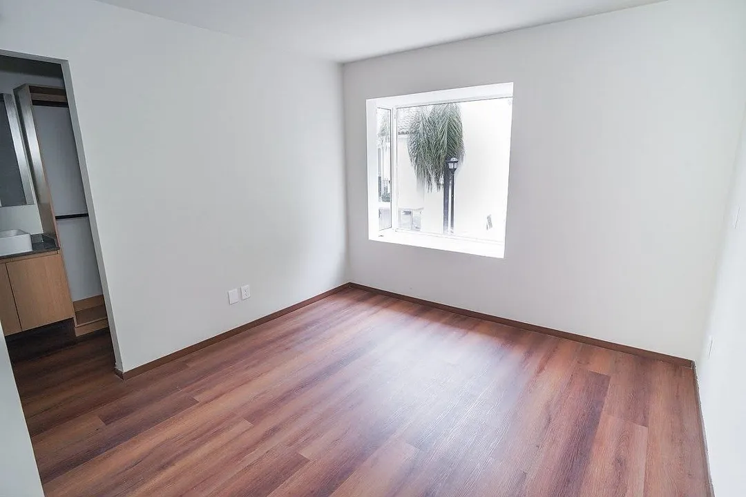 Foto 4 de Casa remodelada en venta en Col. SEATTLE, Zapopan