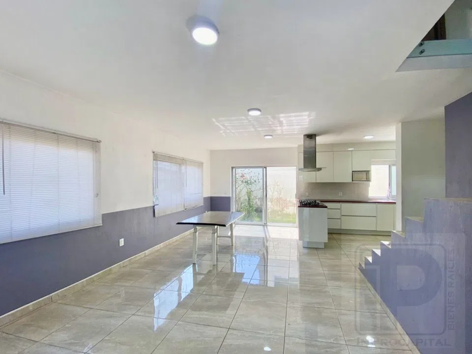 Foto 3 de Casa en Av casa fuerte  #M y K 1 , Tlajomulco de Zúñiga