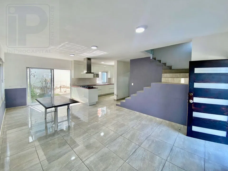 Foto 4 de Casa en Av casa fuerte  #M y K 1 , Tlajomulco de Zúñiga