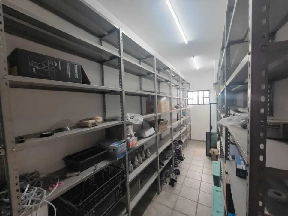 Foto 5 de Se Vende Oficina con Bodegas, San Juan de Ocotan, Zapopan Jalisco