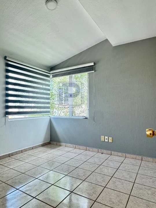 Foto 6 de Casa en Renta en Jardín Real En Esquina con amplio Terreno