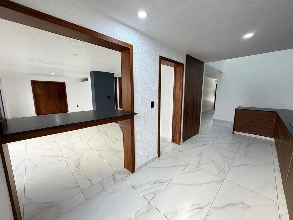 Foto 7 de Casa en Venta en Virreyes - Coto Oxford 38