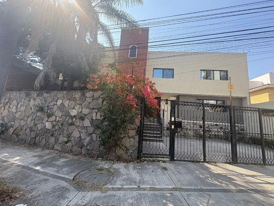 Casa habitacional u oficina renta, Providencia 1a Secc., Guadalajara | RCR-2290