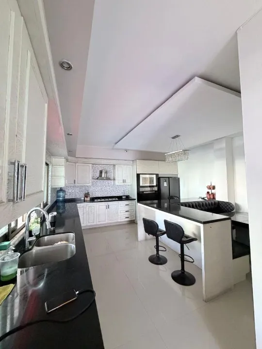 Foto 6 de Casa en renta en Av Parque Virreyes, Virreyes, Zapopan