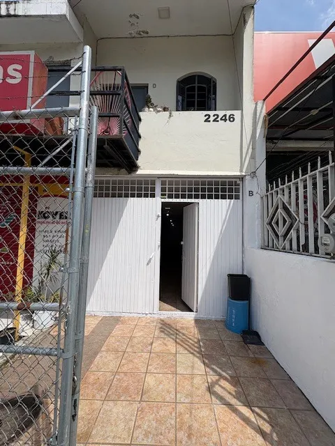 Foto 2 de Local Comercial en renta en Av Torremolinos, Lomas de zapopan, Zapopan