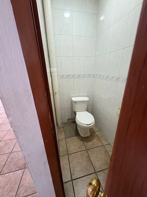 Foto 7 de Local Comercial en renta en Av Torremolinos, Lomas de zapopan, Zapopan