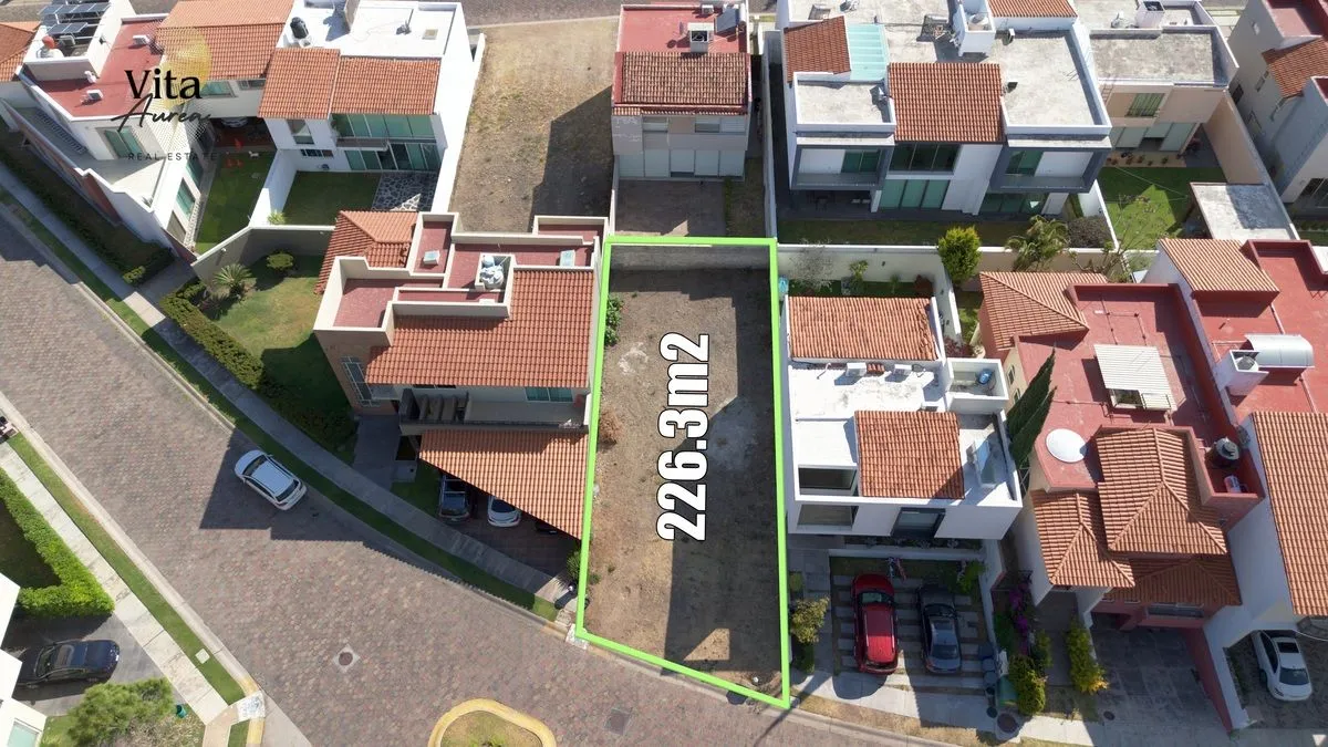 Foto 2 de Terreno en Venta en Bosques de Santa Anita Tlajomulco – 226 m² en Coto Privado