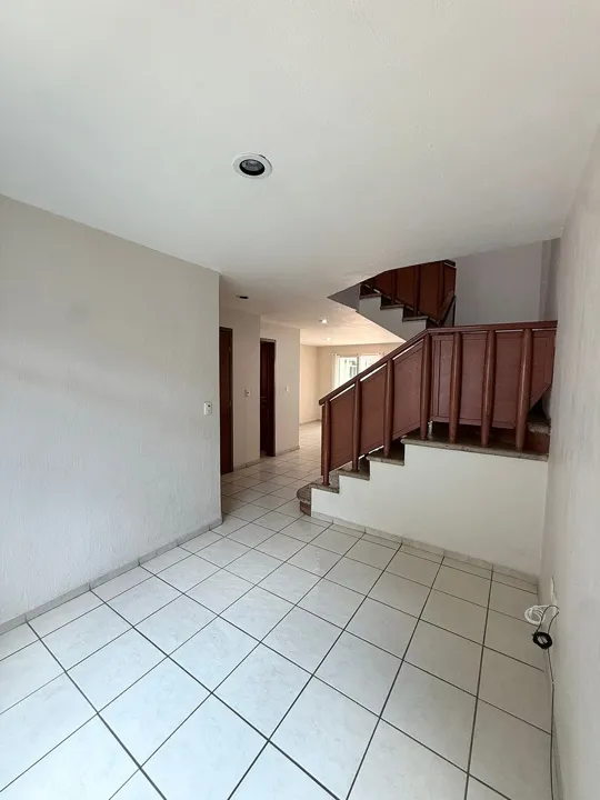 Foto 4 de Casa en Venta en Jardines Universidad - Av. Inglaterra 5779