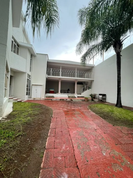 Foto 2 de Casa en venta en Avenida de los Científicos, Colinas de La Normal, Guadalajara