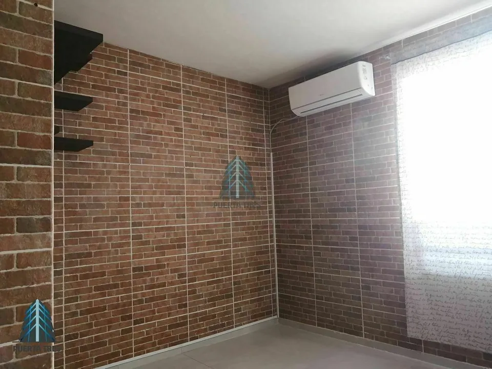 Foto 5 de Hermosa Casa de dos niveles en Coto