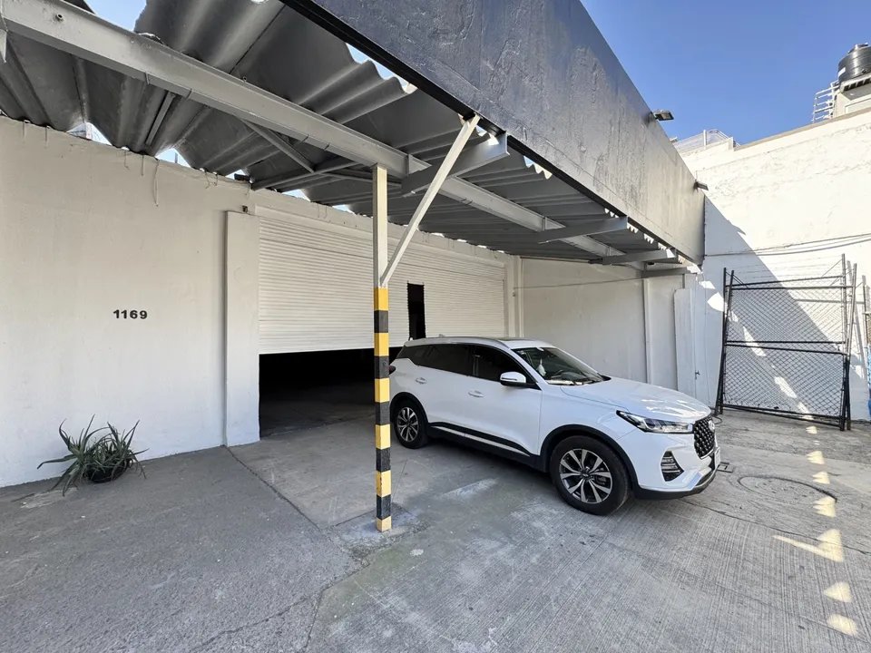 Foto 2 de BODEGA EN RENTA MODERNA GUADALAJARA JALISCO