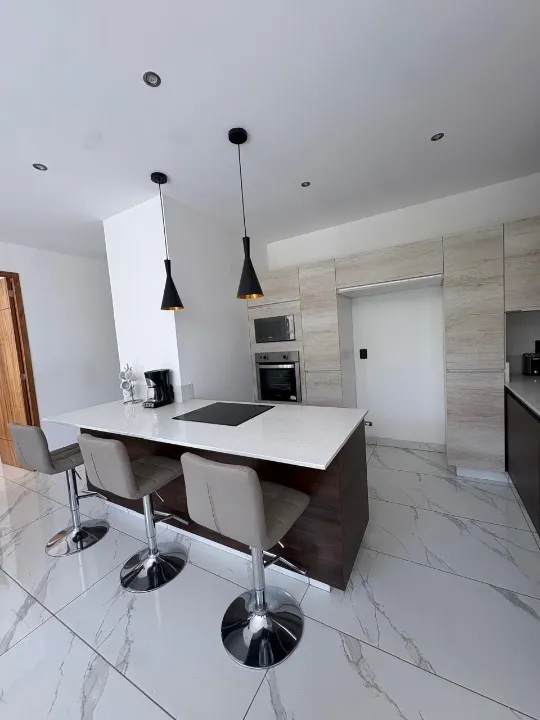 Foto 3 de Departamento en venta en Avenida Adolfo López Mateos Sur, El Palomar, Guadalajara