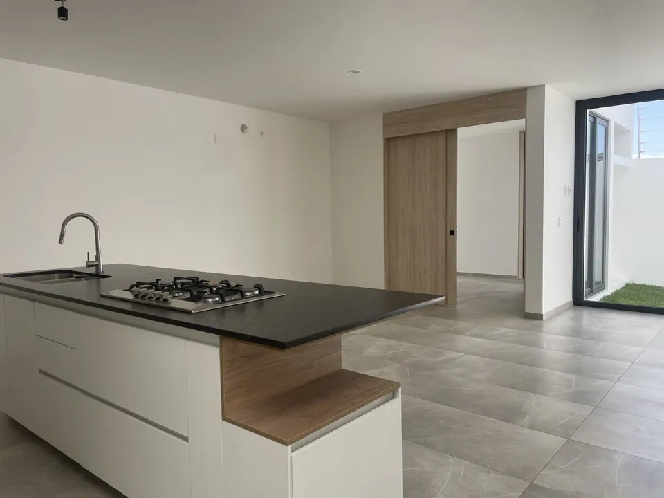 CASA EN VENTA EN PARAJE CASA DE AUTOR, LAS GRULLAS, SANTA ANITA