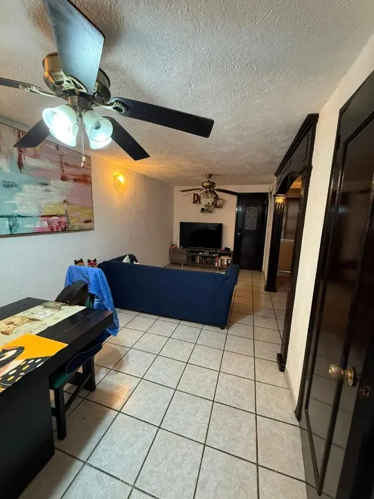 Foto 2 de Casa en venta en Circuito Parques del Centinela, Centinela I, Zapopan