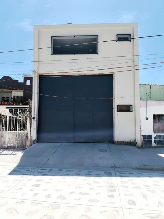 Foto 2 de BODEGA EN LA GUADALUPANA, TLAQUEPAQUE, A UNA CUADRA DEL PERIFÉRICO