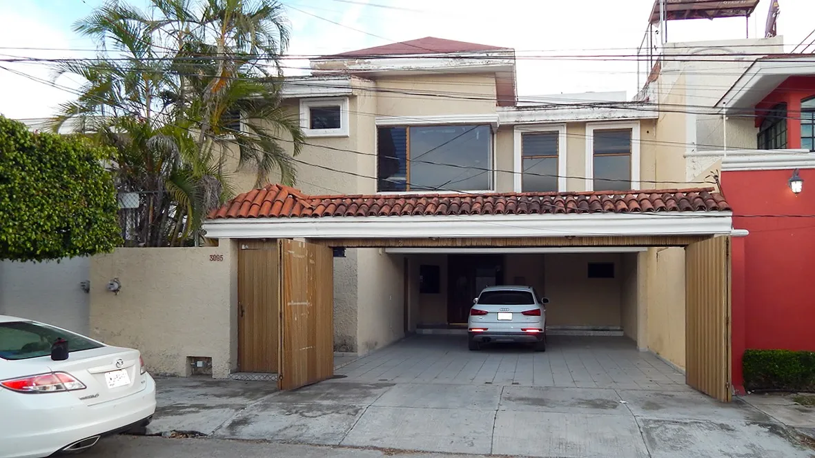 Foto 3 de Casa en venta en Calle Corrientes, Colomos Providencia, Guadalajara
