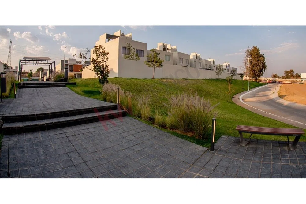 Propiedad en VENTA - Residencial Valle Imperial Punto de Ventas, Boulevard Valle Imperial, Fracciona