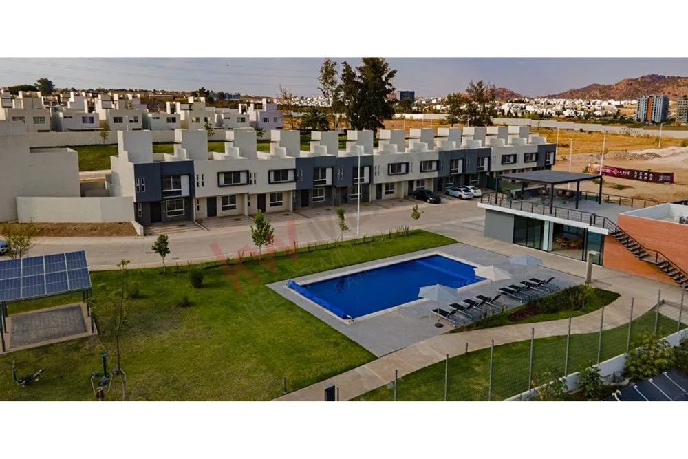 Foto 2 de Propiedad en VENTA - Residencial Valle Imperial Punto de Ventas, Boulevard Valle Imperial, Fracciona