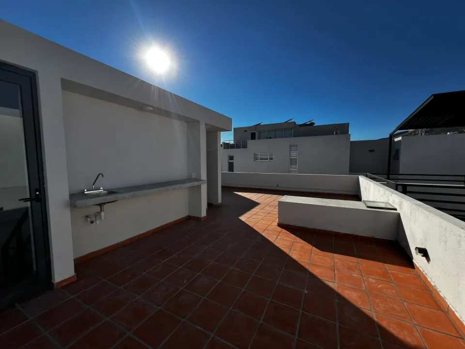 Foto 2 de Casa en venta en AV ALAMEDA PUNTO SUR , PUNTO SUR I , TLAJOMULCO