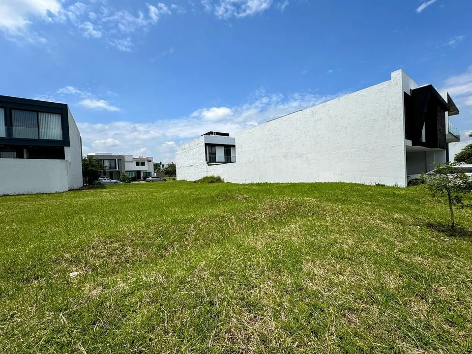 Foto 4 de TERRENO EN VENTA COTO VALEIRA HABITAT, SOLARES