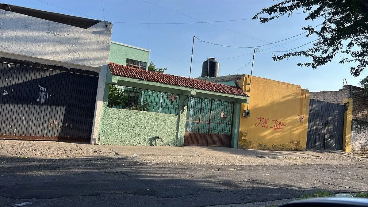 CASA EN RENTA EN SAN PEDRO TLAQUEPAQUE