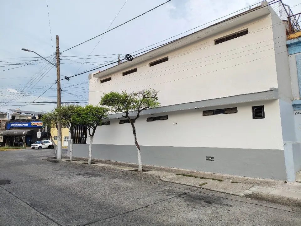 Foto 4 de Local Comercial en venta y renta en Avenida De La Cruz, San Vicente , Guadalajara