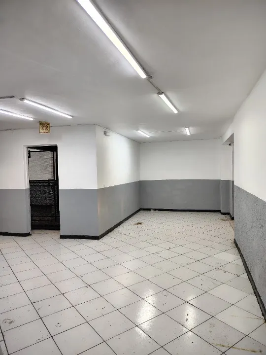 Foto 9 de Local Comercial en venta y renta en Avenida De La Cruz, San Vicente , Guadalajara