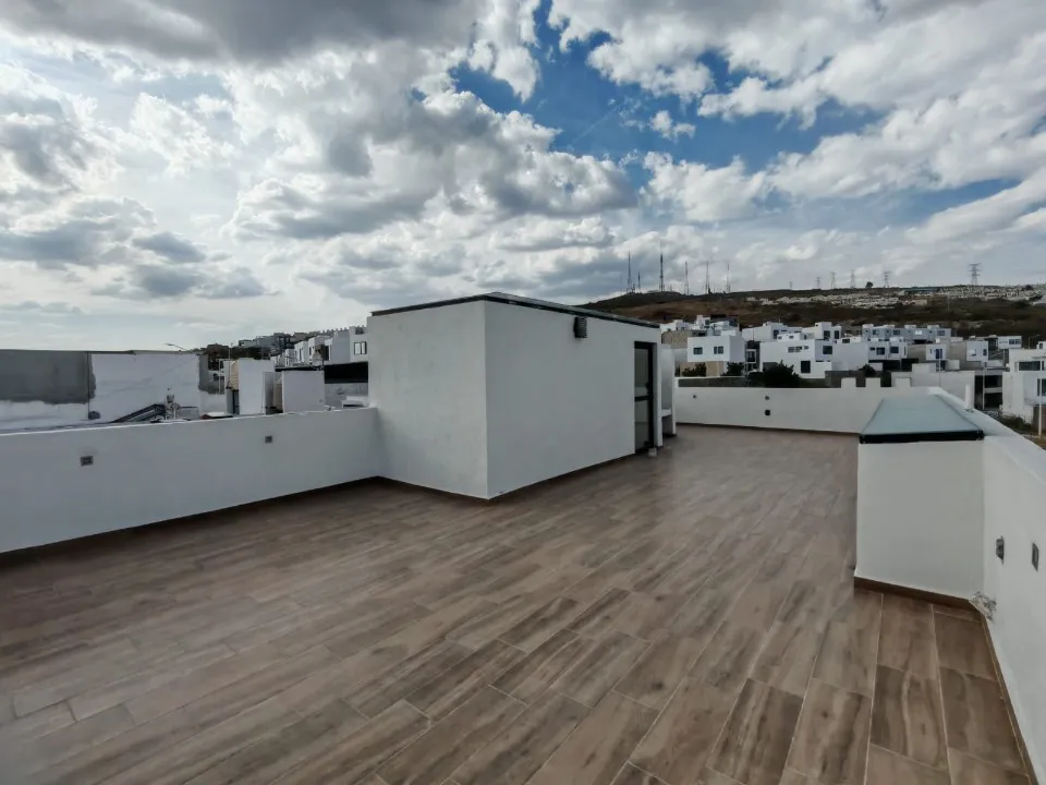 Foto 3 de Casa en venta en Calle Llardana, Zimalta, San Pedro Tlaquepaque