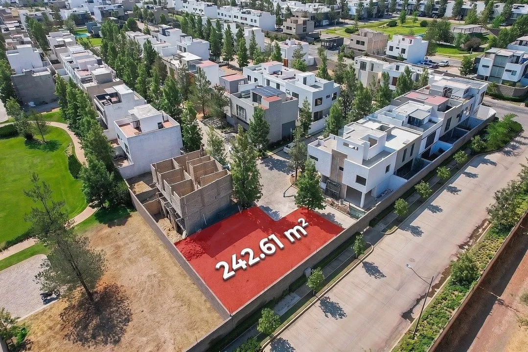 Terreno en Venta en Solares, Zapopan dentro de Coto en  Privanza