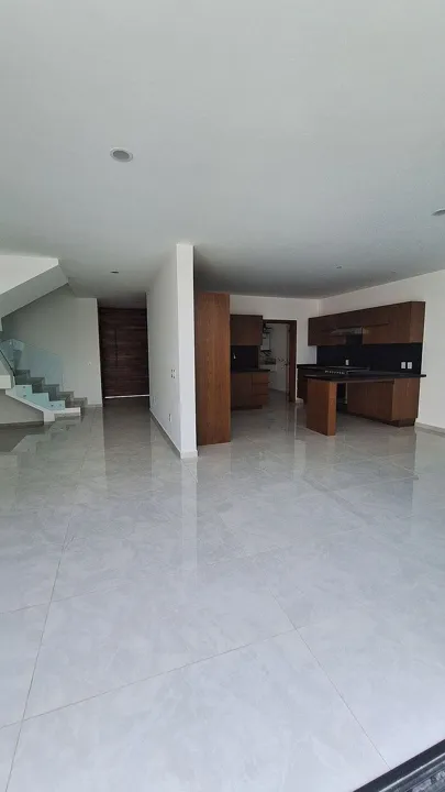 Foto 3 de RENTA CASA EN COTO ALTANZA EN FRACC SOLARES,  ZAPOPAN JAL