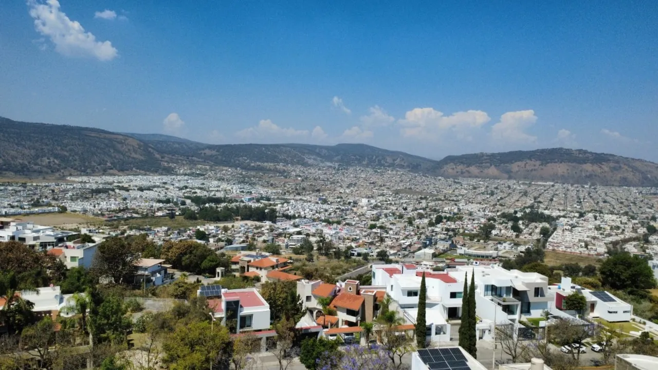 Foto 3 de Casa en venta en 2Da Seccion, Bugambilias, Zapopan