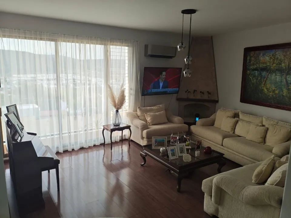 Foto 7 de Casa en venta en 2Da Seccion, Bugambilias, Zapopan