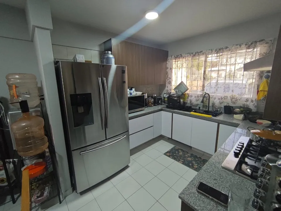 Foto 9 de Casa en venta en 2Da Seccion, Bugambilias, Zapopan