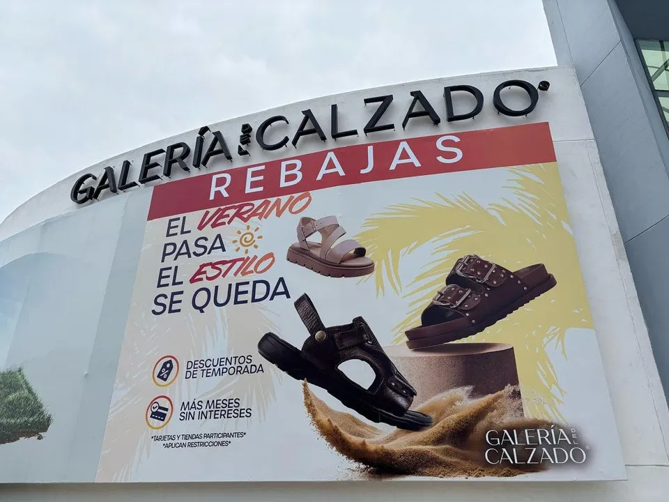 Foto 2 de Local en Renta en Galeria del Calzado - Av. México 3225 - 11