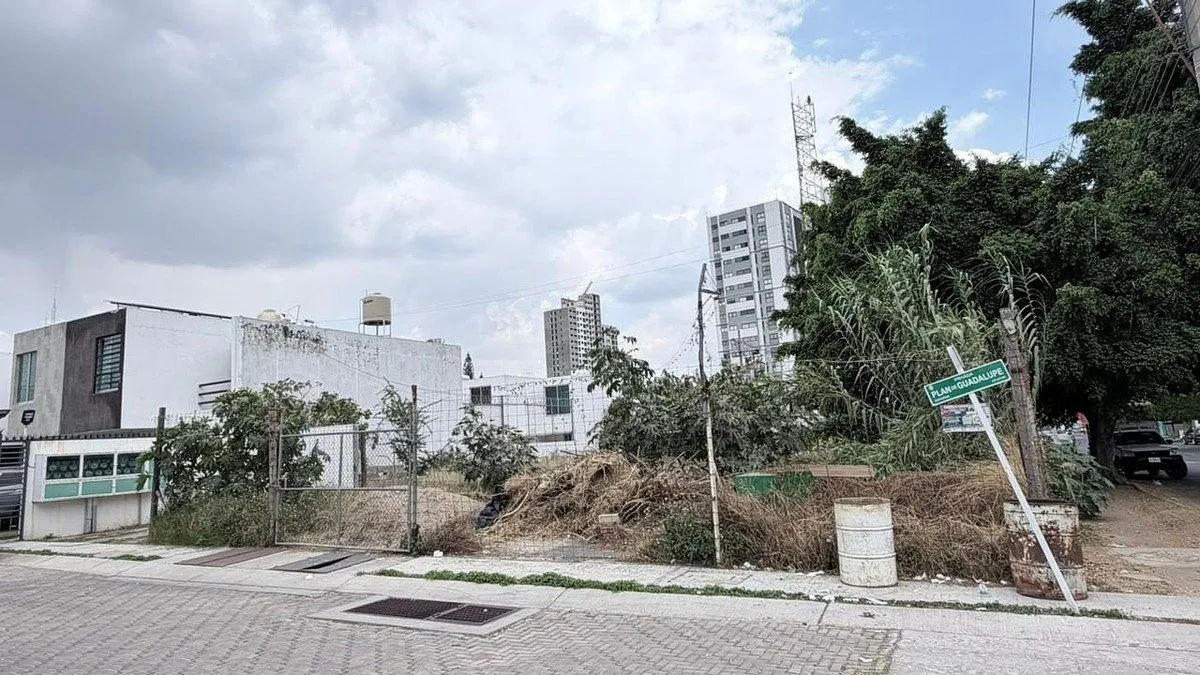 Foto 7 de Terreno en Venta en Atemajac del Valle - Obreros de Cananea