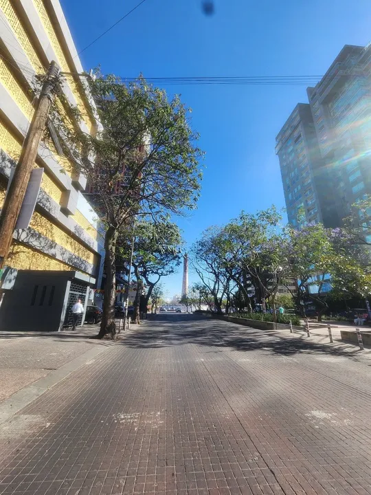 Foto 3 de Oficina en col. Americana sobre Av. Chapultepec en Renta