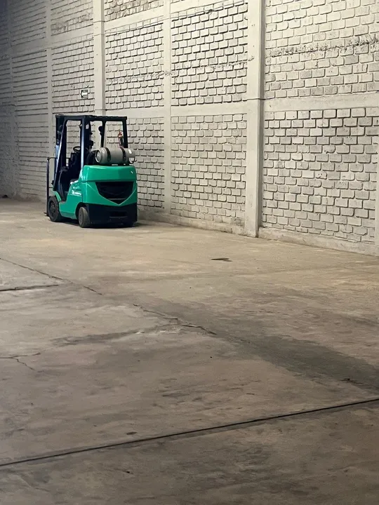 Foto 8 de Bodega industrial en renta 800 m²/525 m2 sobre Periférico Sur,  Toluquilla Tlaq