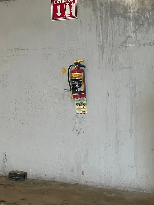 Foto 9 de Bodega industrial en renta 800 m²/525 m2 sobre Periférico Sur,  Toluquilla Tlaq