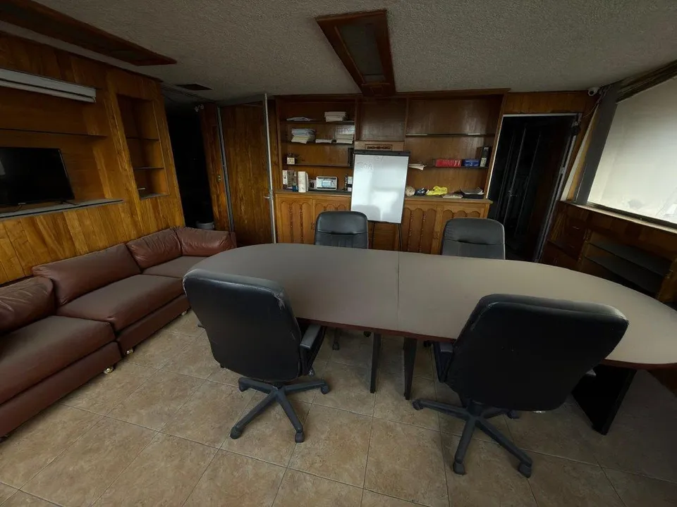 Foto 8 de Oficina en Renta en Zona Centro Guadalajara | 130 m², Opción Amueblada
