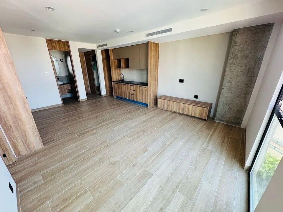 Foto 2 de Departamento en Venta Jardines Plaza del Sol | 2 Recámaras | Cerca de Expo Guada