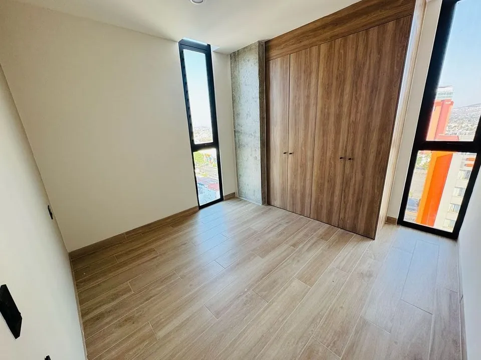 Foto 6 de Departamento en Venta Jardines Plaza del Sol | 2 Recámaras | Cerca de Expo Guada