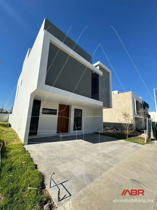 CASA NUEVA EN VENTA EN COTO AZENT