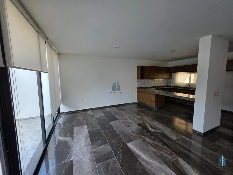 Foto 6 de Hermosa Casa de 3 niveles en Fraccionamiento El Eden