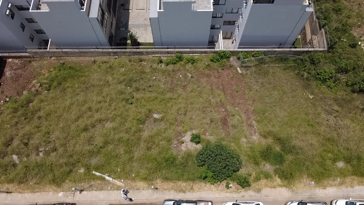 Foto 6 de TERRENO EN VENTA CON PENDIENTE — PAISAJES DEL TESORO, ETAPA 6A, TLAQUEPAQUE