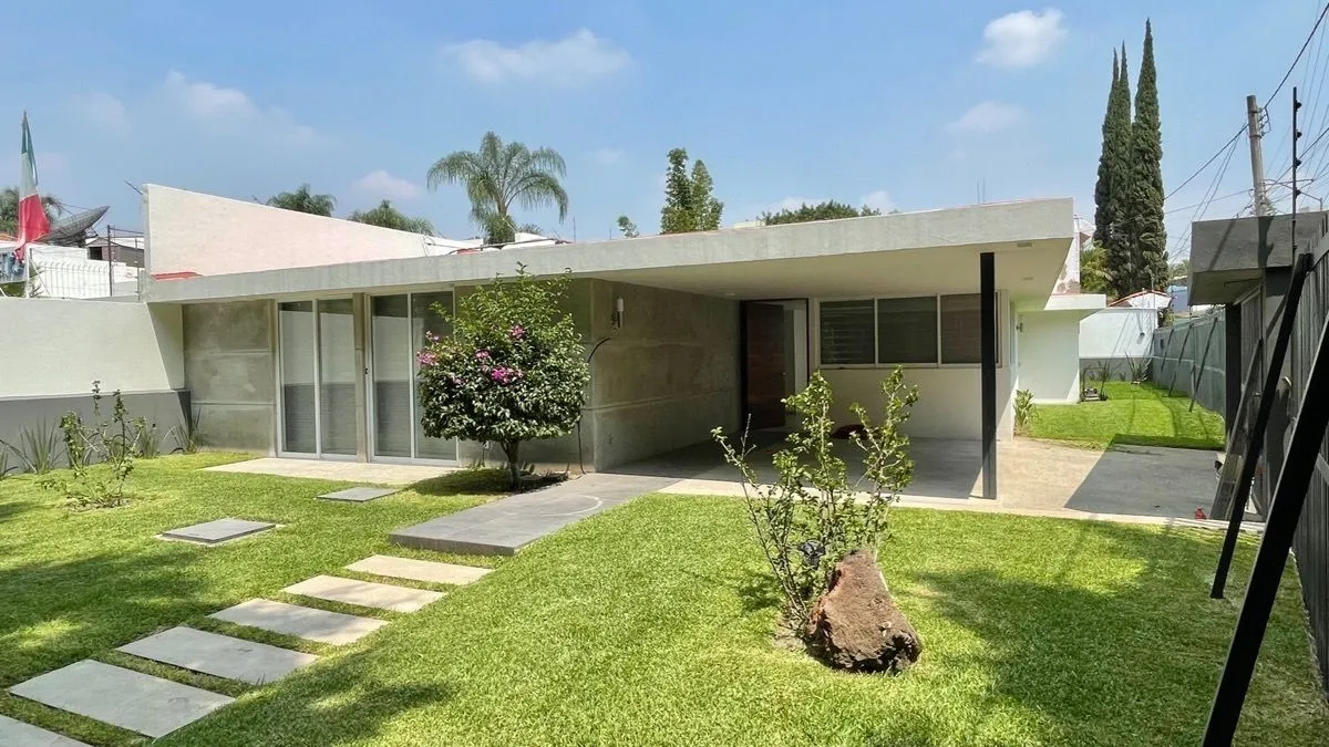 Se renta oficina totalmente remodelada en Chapalita, 6 H, 6.5 B