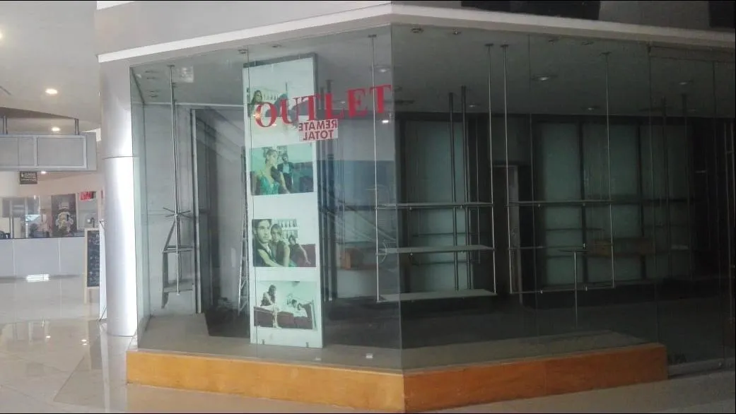 Foto 4 de LOCAL EN VENTA/RENTA PLAZA PABELLÓN