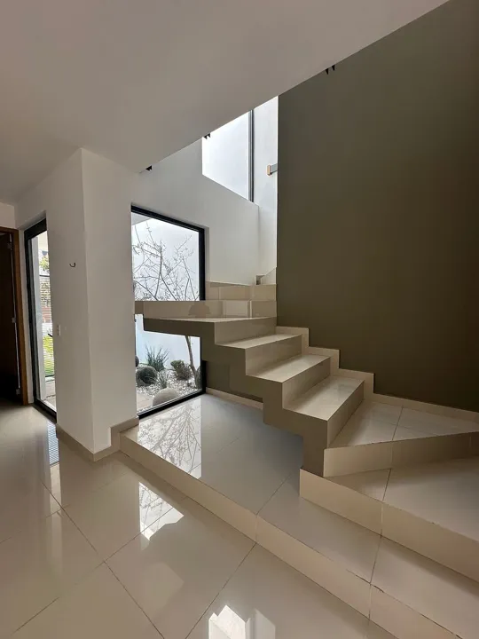 Foto 2 de Casa en Venta en Casa Fuerte - Coto Baluarte