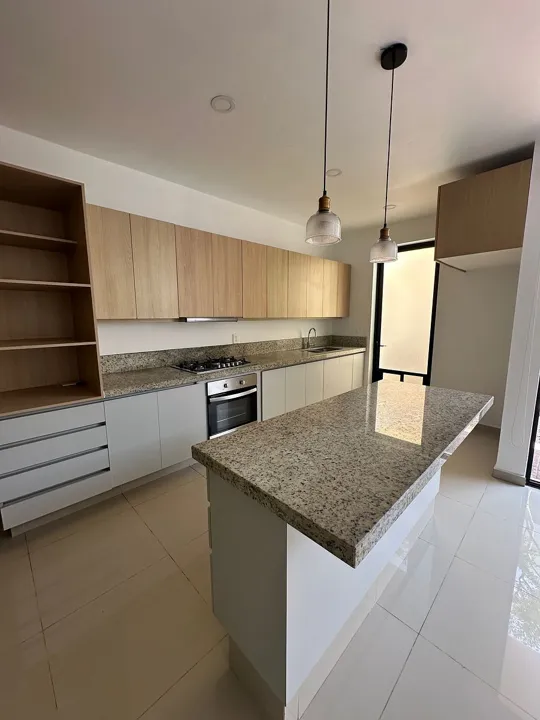 Foto 6 de Casa en Venta en Casa Fuerte - Coto Baluarte