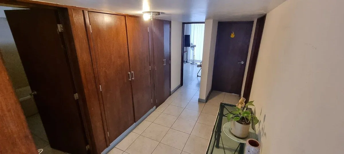 Foto 9 de CASA EN VENTA · JARDINES DEL BOSQUE